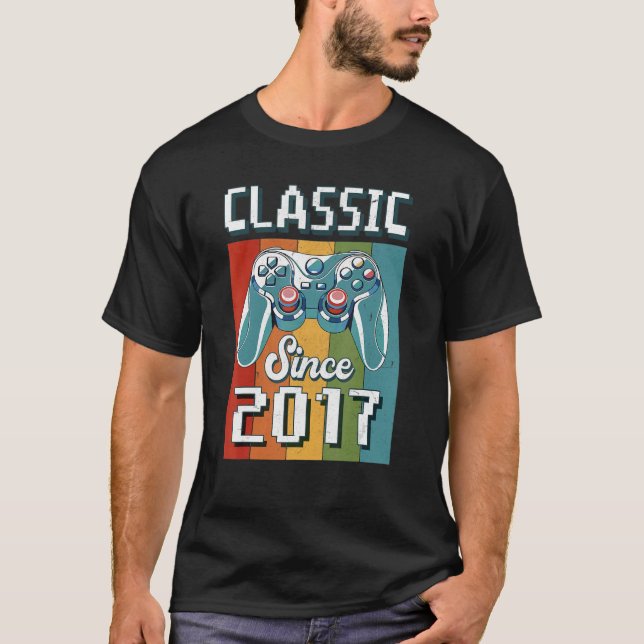 Klassisk 2017 5-års födelsedagsvideospelkontroll G T Shirt (Framsida)