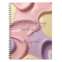 Klassisk anteckningsbok i stilren grafik