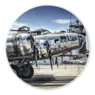 Klassisk b-17 wwii-bombare knopp