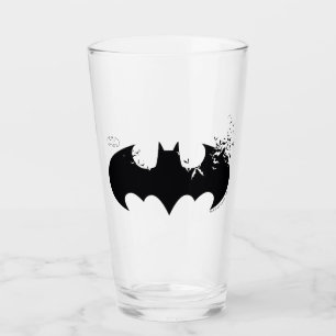 Klassisk Batman-Logotyp upplöst i Fladdermöss Glaskopp
