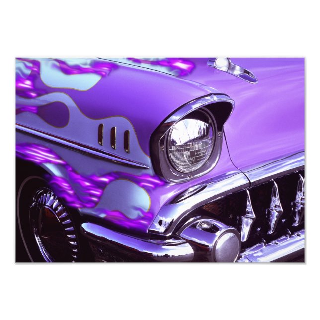 Klassisk bil: Chevrolet med brinnande motorhuv Fototryck (Framsidan)