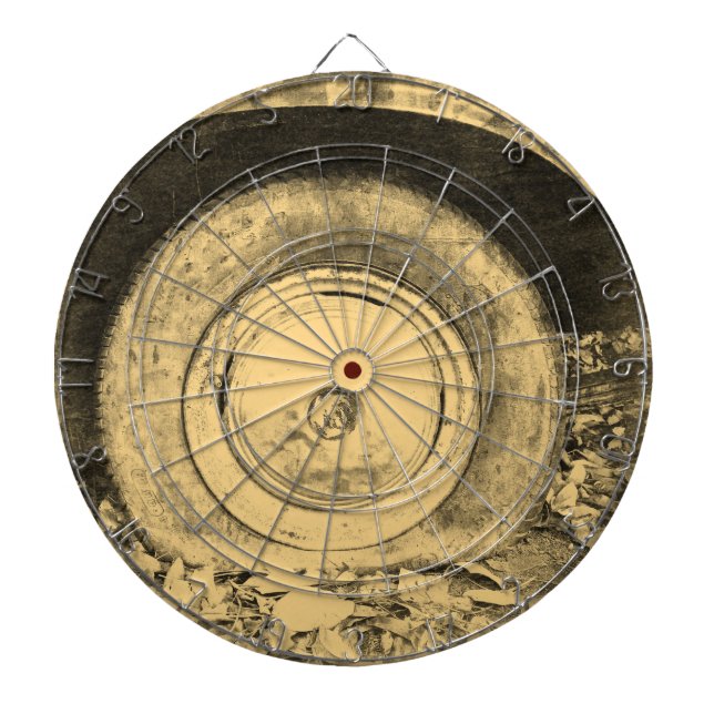 Klassisk bils gamla hjul darttavla (Framsidan)