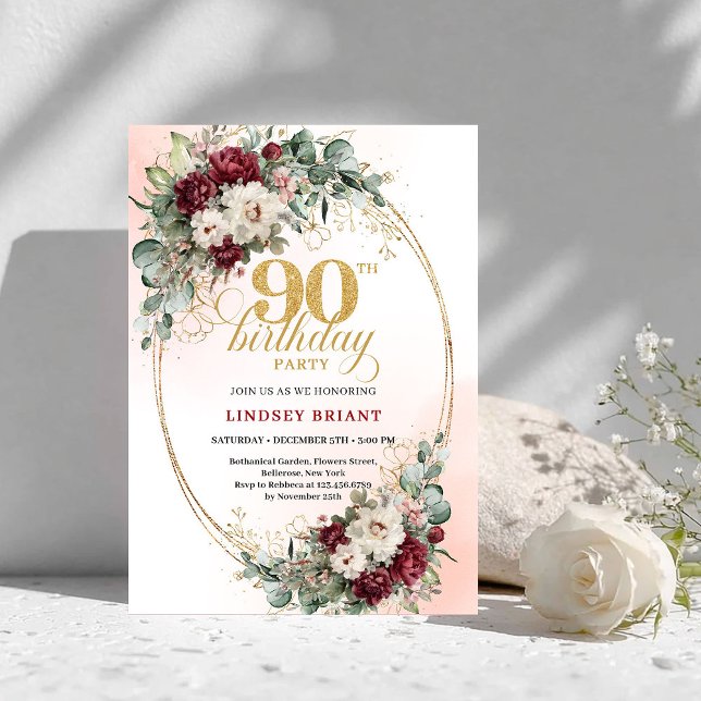 Klassisk Burgundy Blommor Guld 90-års Födelsedagsi Inbjudningar (Classic Burgundy Flowers Gold 90th Birthday Invitation)