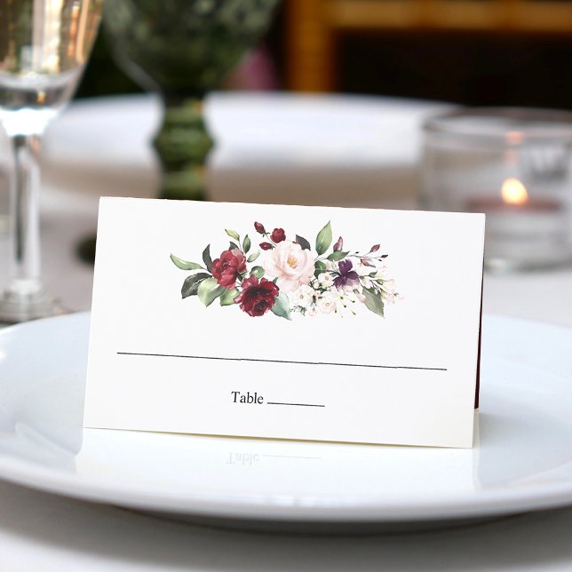Klassisk Burgundy Blush Bouquet Vattenfärg Blomma Placeringskort (Classic Burgundy Blush Bouquet Watercolor Floral Place Card)