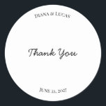 Klassisk Chic-favoritetikett Runt Klistermärke<br><div class="desc">Klassiska klistermärken och elegant bröllop-klistermärken.</div>