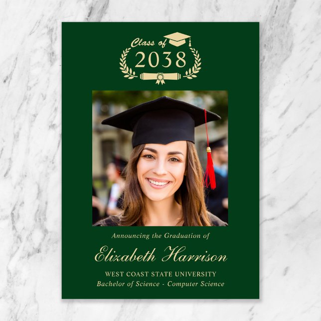 Klassisk Crest Grön Guld Foto Högskoleexamen Meddelande (Classic Crest Green Gold Photo College Graduation Announcement)