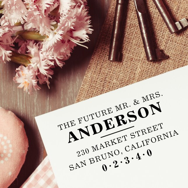 Klassisk, djärv framtid Mr & Mrs Returadress Stämpel (Skapare uppladdad)