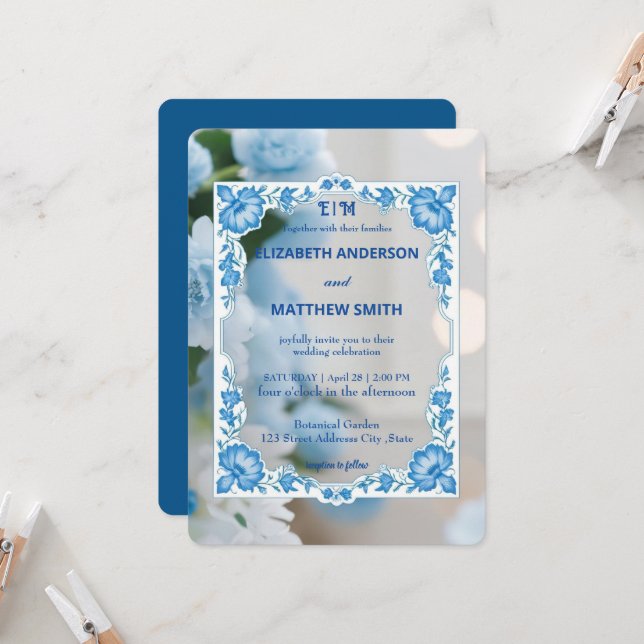 Klassisk Elegance Script-monogramblomma bröllop Inbjudningar (Fram/Back In Situ)