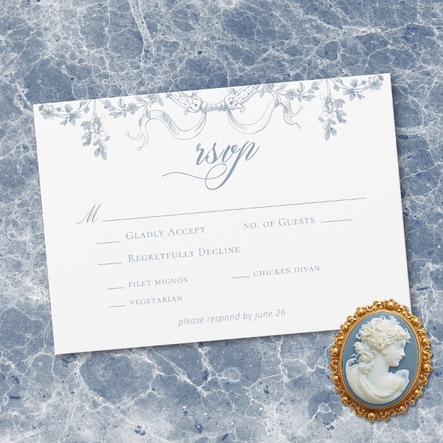 Klassisk Elegant Dammig Blå Blommig Sväng Bröllop OSA Kort (Classic Elegant Dusty Blue Floral Ribbon Wedding RSVP Card)