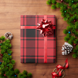 Klassisk Elegant Red and Black Play Tartan Helgdag Presentpapper