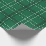 Klassisk fetstilt helgdag grönt jul presentpapper<br><div class="desc">Ett modigt och modernt intag av en klassisk helgdag gör att denna inslagna pappra fasta perfekt blir till för både traditionella och okonventionella presentgivare. Bakgrunden till grönten med svart-vita checkar är chic och snyggt. Kommer att se fantastisk ut på alla dina gåvor under träd perfekt samordnade med din juldekoration.</div>