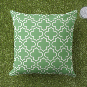 Klassisk grön vit Quatrefoil-fackverk Kudde