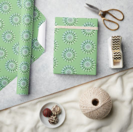 Klassisk Grönt Vita Mandalblommor Mönster Presentpapper
