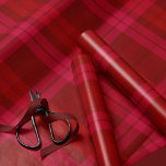 Klassisk helgdag med fetstilt röd rosa jul presentpapper<br><div class="desc">Den här klassiska rödhålan är perfekten för dina julklappar! Behållan är enkel med den här fet tartan inspirerade mönster som koordinerar med den klassiska helgdag Lea Delaveris Design plaid. Samordning av märkre och klistermärken för gåvor finns också att tillgå och även för annat färg!</div>