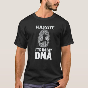 Klassisk herrkarate finns i mitt DNA Karate-spelar T Shirt