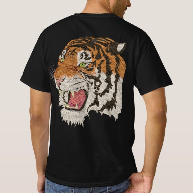 Klassisk illustration av grafik för tiger i vilt t t shirt (Baksida)