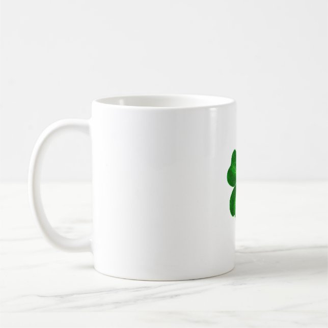 Klassisk irländsk fyrklöver design kaffemugg (Vänster)