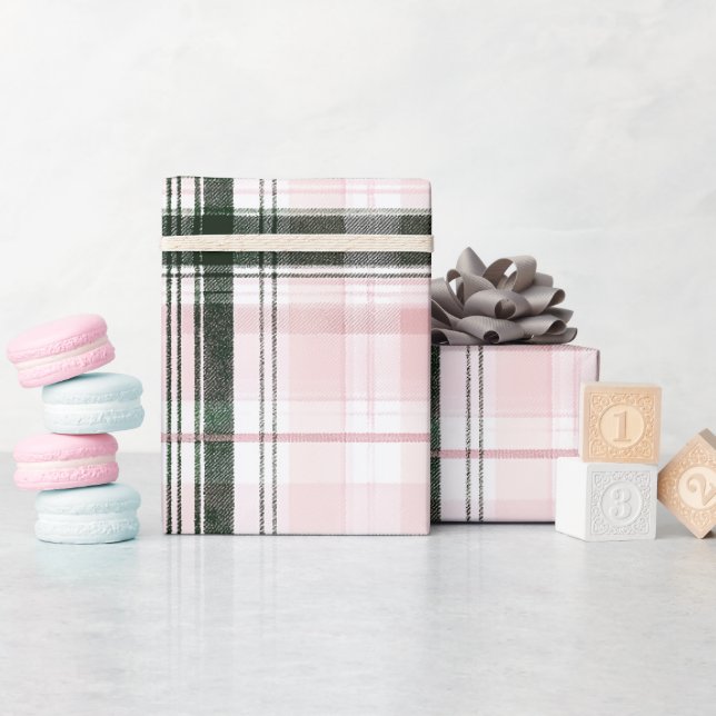Klassisk julrosa och grön rutmönster presentpapper (Baby Shower)