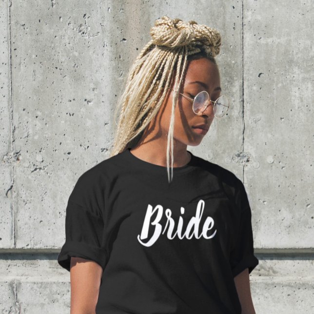 Klassisk kvinnlig Elegant, modern, minimalistisk,  T Shirt (Skapare uppladdad)