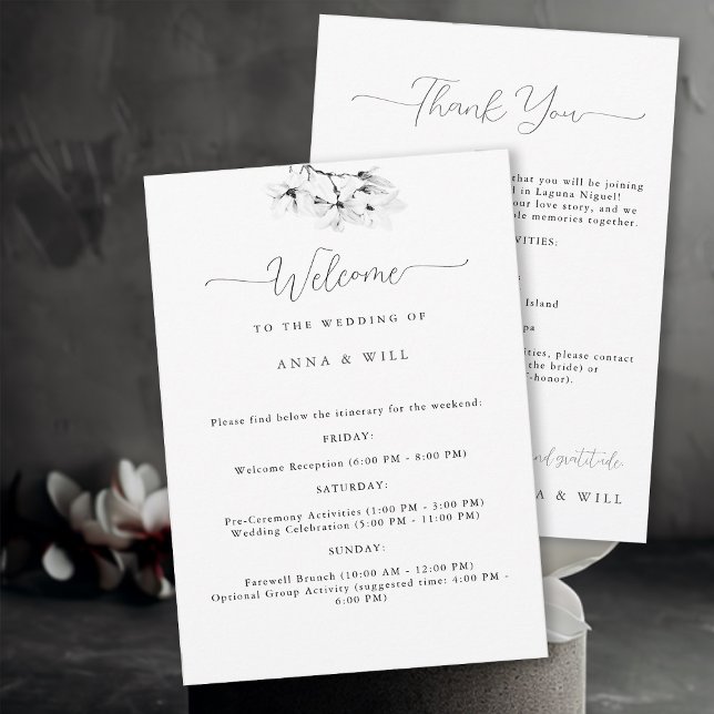 Klassisk Magnolia Black White Bröllop Itinerary Inbjudningar (Classic Magnolia Wedding Weekend Itinerary and Welcome Card)