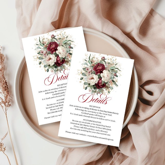 Klassisk marinblommig eukalyptus guld bröllopsdeta tilläggskort (Classic Maroon Floral Eucalyptus Gold Wedding Details Card)