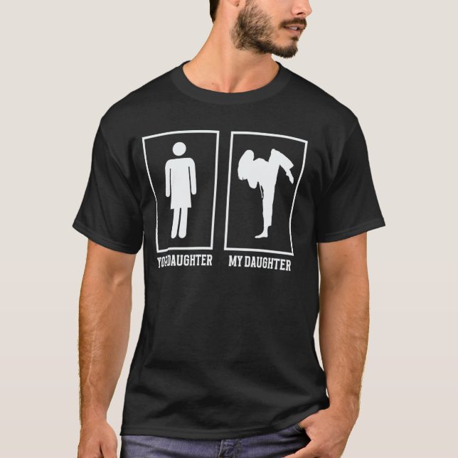 Klassisk Min Dotter Karate Mamma Karate Mamma Kara T Shirt (Framsida)