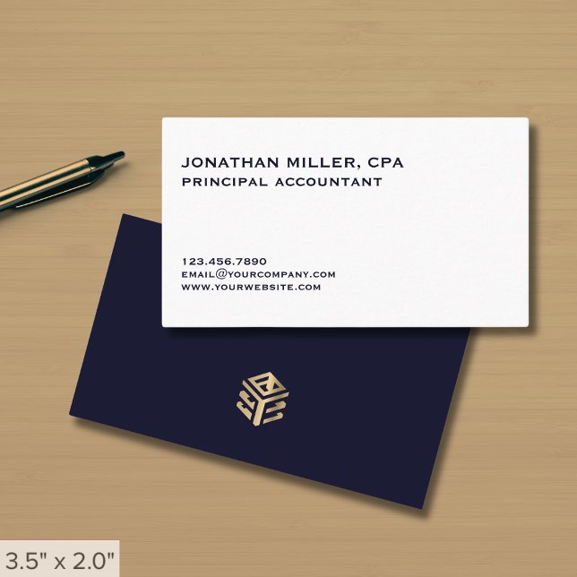 Klassisk minimalistisk Professionell Visitkort (Skapare uppladdad)