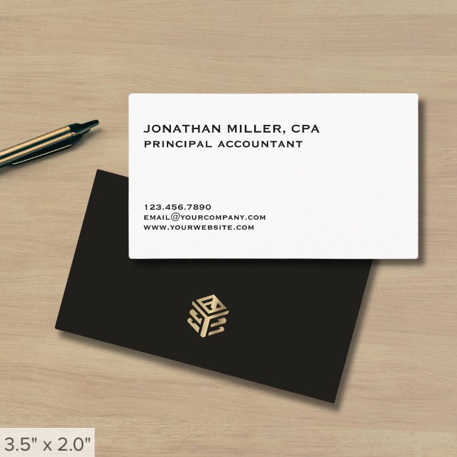 Klassisk minimalistisk Professionell Visitkort (Skapare uppladdad)