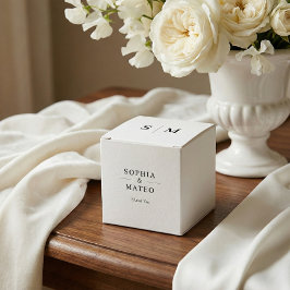 Klassisk Monogram Enkel Vit Bröllop Presentaskar