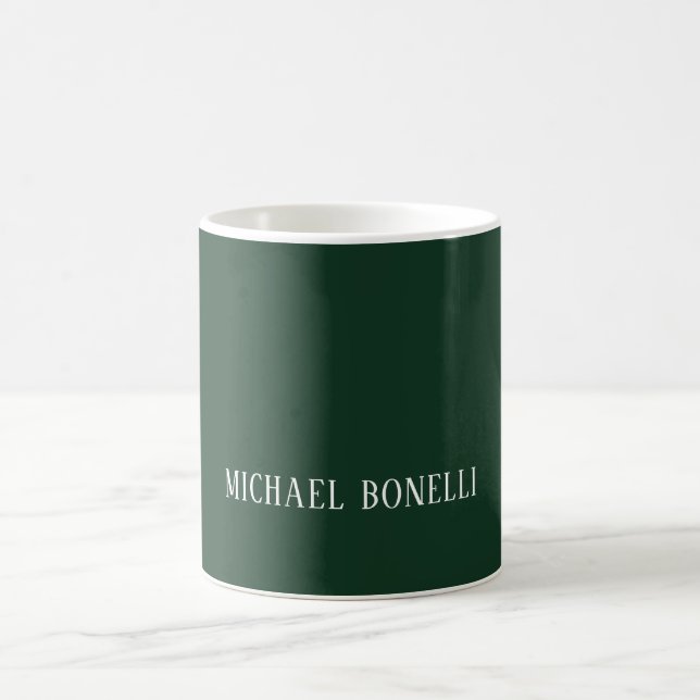Klassisk Mörkgrön Elegant Serif Font Minimalistisk Kaffemugg (Center)