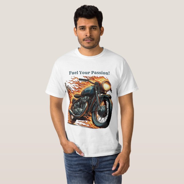 Klassisk motorcykel i Rörelse med flamma T Shirt (Hel framsida)