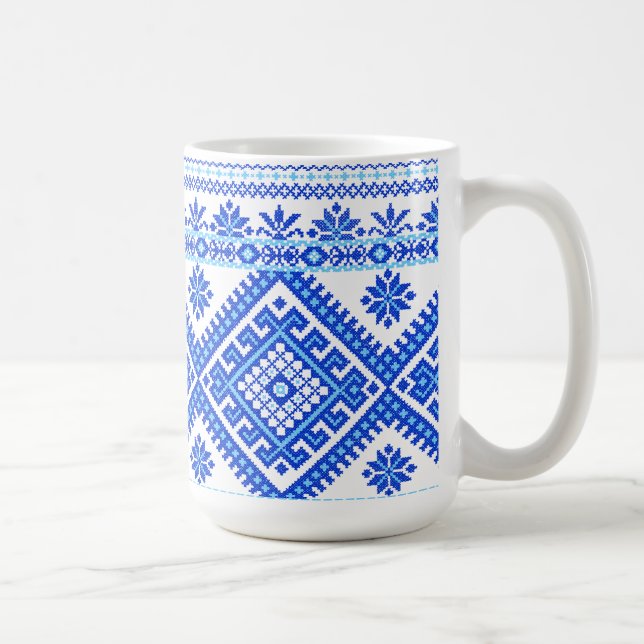 Klassisk mugg Ukrainsk Blå på Blå Korsstygn (Höger)