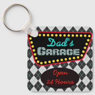 Klassisk nyckelring present till pappas garage