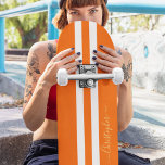 Klassisk Orange Vita Guld Monogram Tävla Rand Mini Skateboard Bräda 18,5 Cm<br><div class="desc">Skapa egen anpassningsbar, personlig, klassisk orange och rand av vit tävla, coola, snyggt, elegant faux guld typography script, bästa kvalitet, hård sten, konkurrensformad skateboard Däcking. Om du vill anpassa skriver du bara in ditt namn / monogram / initialer. När du lägger till/utformar kan du se en förhandsvisning av hur du...</div>