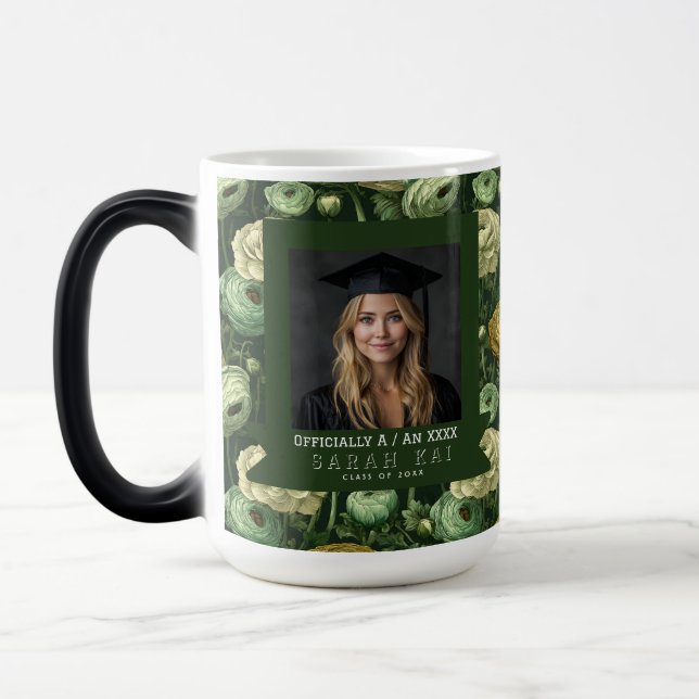 Klassisk Ranunculus tryck pojkar examenspresent Magisk Mugg (Vänster)