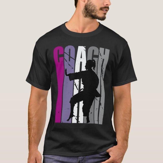 Klassisk Retro Master Karate Instruktör Feminint K T Shirt (Framsida)