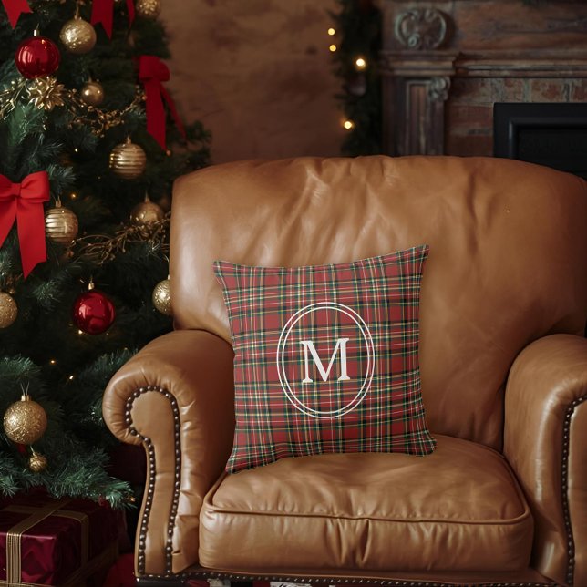Klassisk röd rutig julmonogram kudde (Skapare uppladdad)
