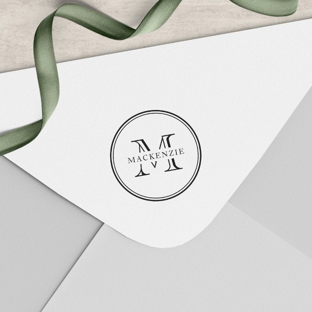 Klassisk rund ram monogram självfärgande stämpel (Skapare uppladdad)