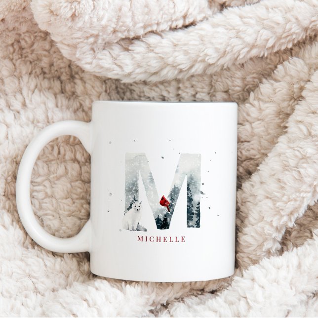 Klassisk snöig jul vintrigt motiv monogram M Kaffemugg (Skapare uppladdad)