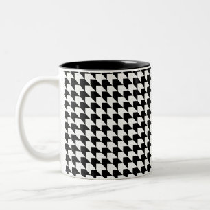 Klassisk svart houndstooth mönster Två-Tonad mugg