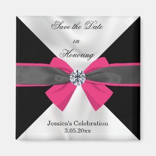 Klassisk svartvit ritning med Magenta Bow Magnet