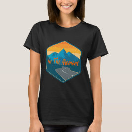 Klassisk T-Shirt Framdesign i stunden