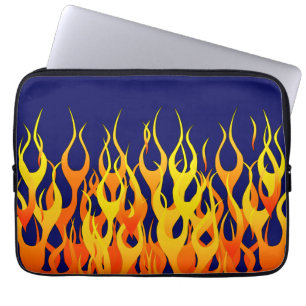 Klassisk Tävla Flameld på marinblå Laptop Sleeve
