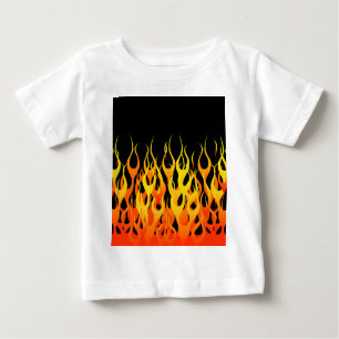 Klassisk Tävla Flames på Solid Black Tee