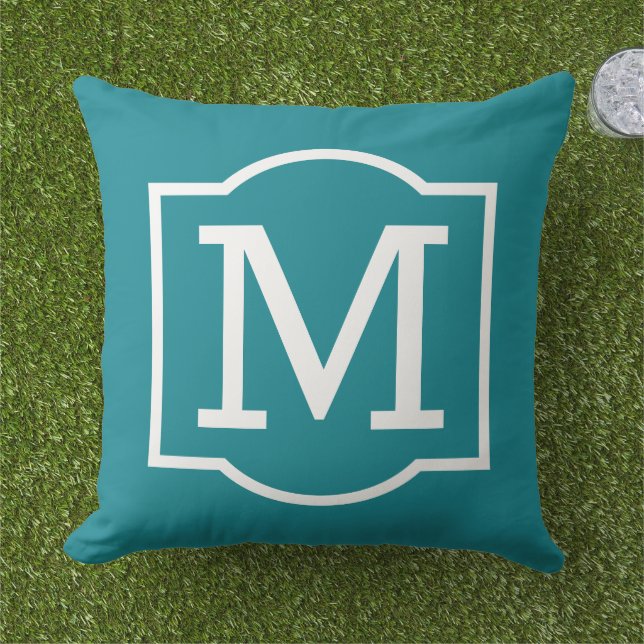Klassisk Teal Vit Fäst Monogram Kudde (Gräs)