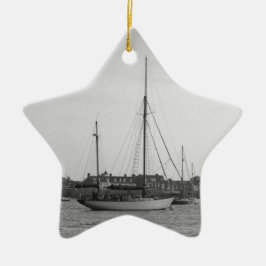 Klassisk träyacht julgransprydnad keramik
