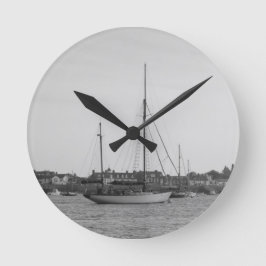Klassisk träyacht rund klocka