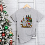 Klassisk tum | Grinch & Max Runaway Slei T-shirt<br><div class="desc">Helgdagarna kommer inte att vara klara utan Grinch! HUR GRINCH STOLE CHRISTMAS är en klassisk berättelse om en stad som heter WHO-ville och hur julstämningen kan smälta till och med de kallaste hjärtan.</div>