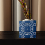 Klassisk Vintage Elegant Koboltblått och vitt Kakelplatta<br><div class="desc">Utformning av dekorativa rutor för klassisk och elegant med vita dekorationer på en koboltblå bakgrund.</div>