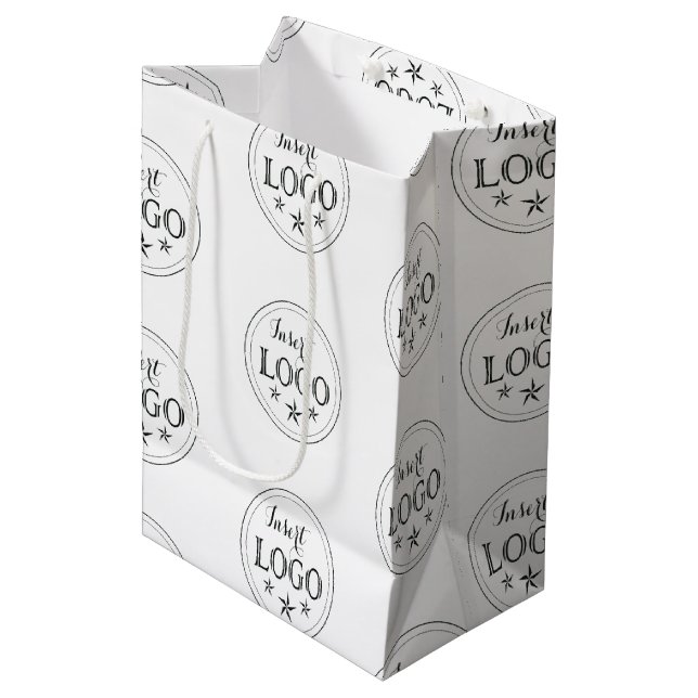 Klassisk vit presentpåse i mediumstorlek med eget  (Framsidan Vinklad)